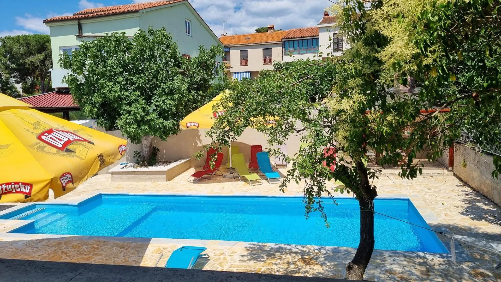 Apartment Paradiso Arx I Pula